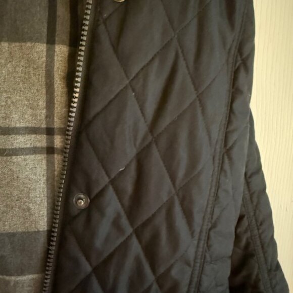 Barbour Winter Tartan Black Quilted Jacket (Women's) Size 8 - Picture 6 of 6